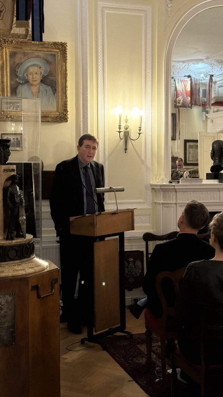 Professor Nicholas O'Shaughnessy delivering the keynote lecture