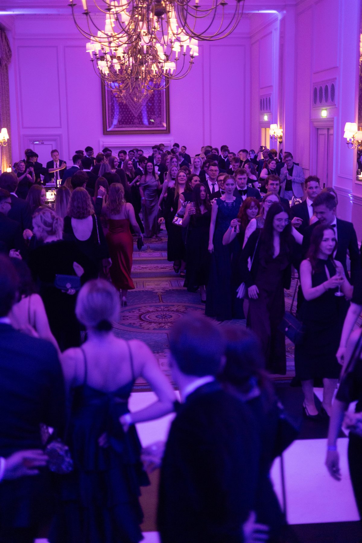 Guests dancing the polonez at the Polish Business Forum Ball